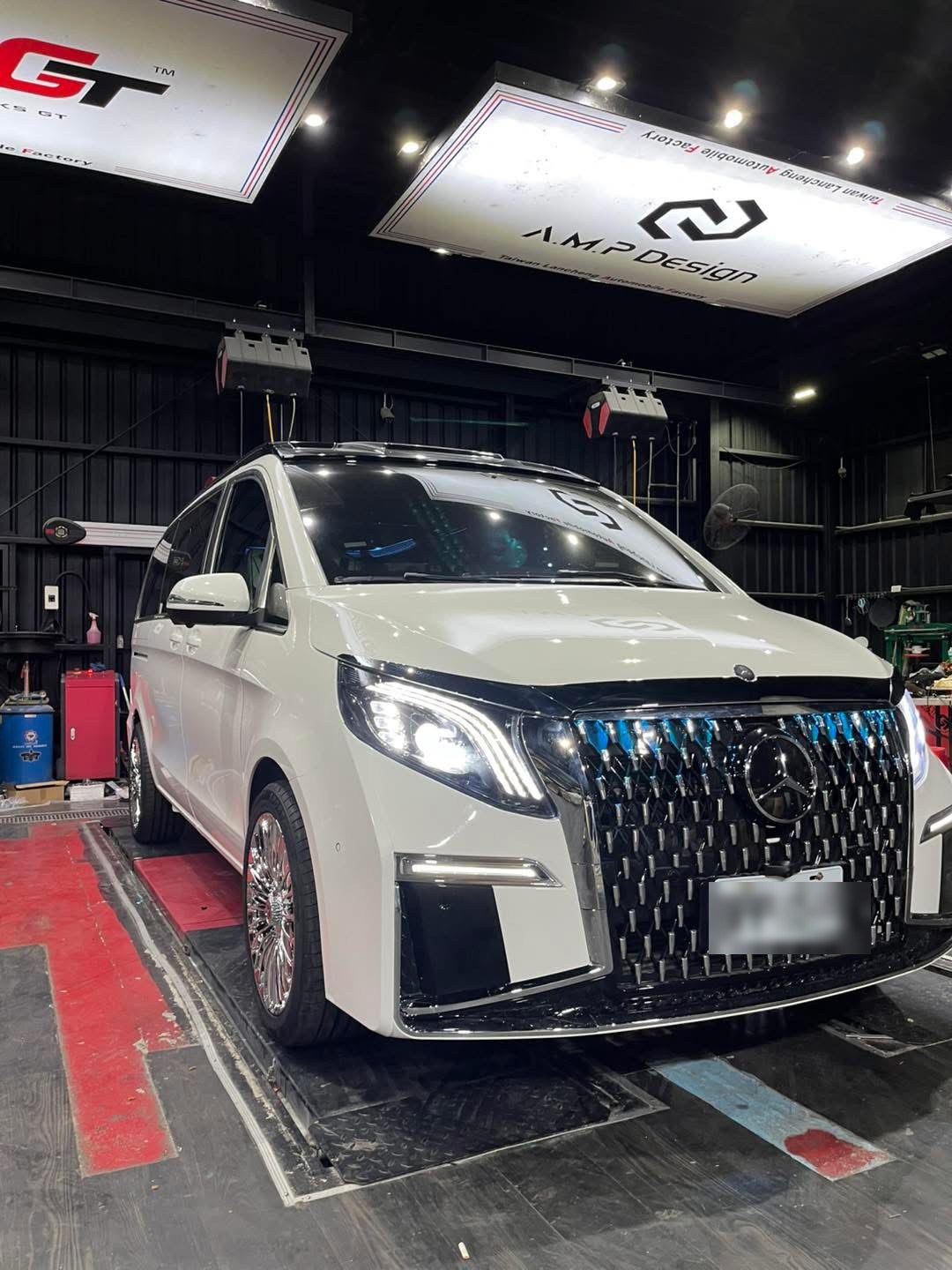 Mercedes V-Class build
